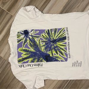 Graphic tee